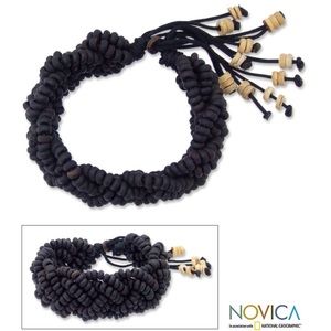 COCONUT SHELL BLACK FOREST BRAID BRACELET